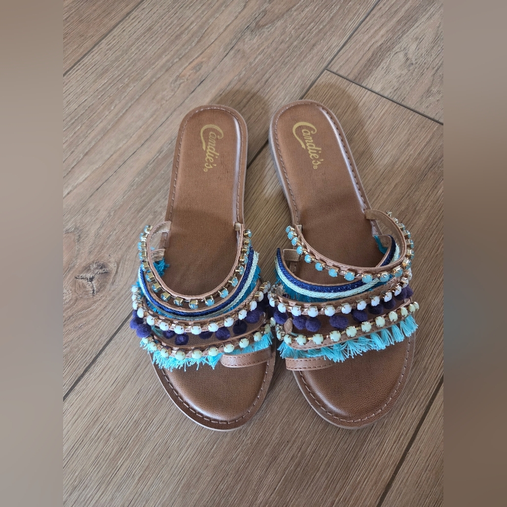 Candie's Sandals with Blue and Turquoise Accents - Picture 5 of 6